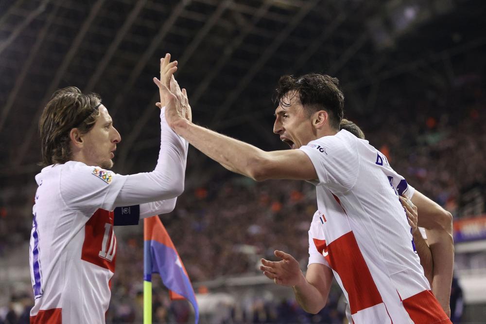 NBA伤病更新：杜兰特缺席关键比赛,